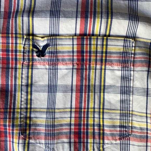 American Eagle men’s long sleeved button down - Picture 2 of 3